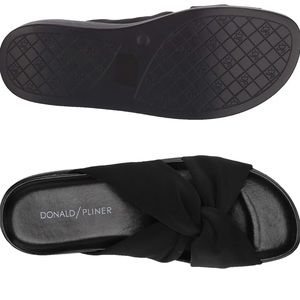 Donald Pliner Flat Sandals